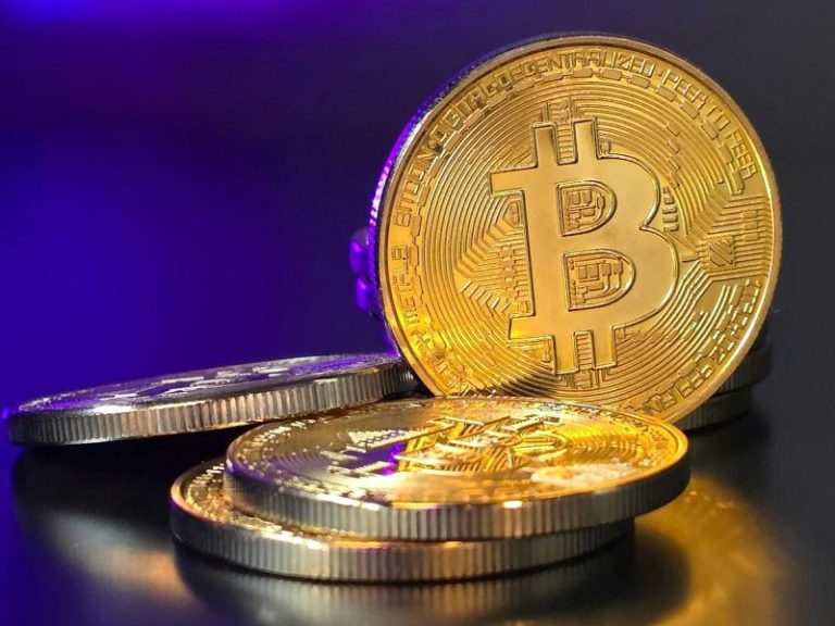 Crypto Market Update: 21Shares Files for Hype ETF, Australia Moves to Regulate Stablecoins